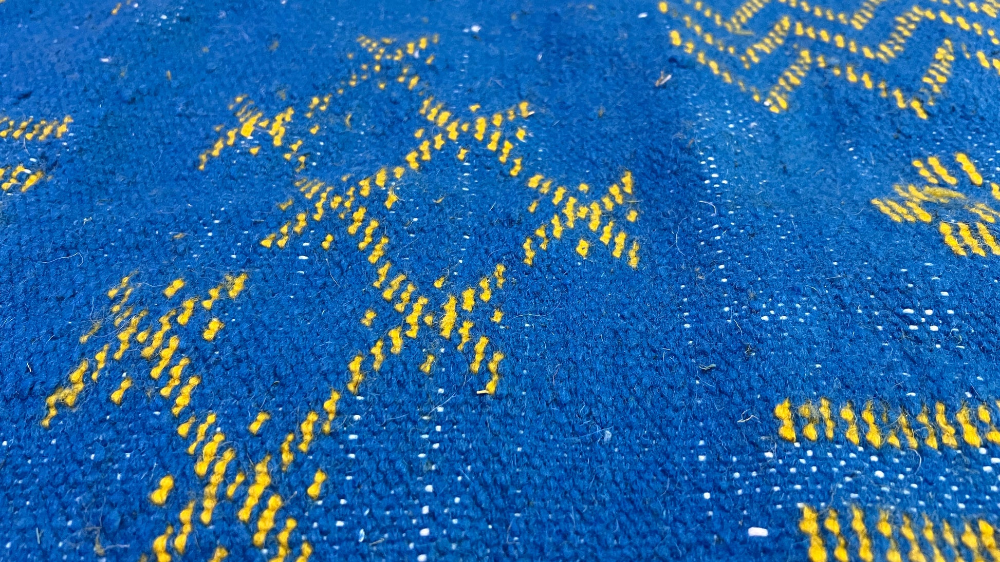 Traditional Abstract Rug I Thick Moroccan Wool Rug (Low-Shedding)-BOHO SOFA