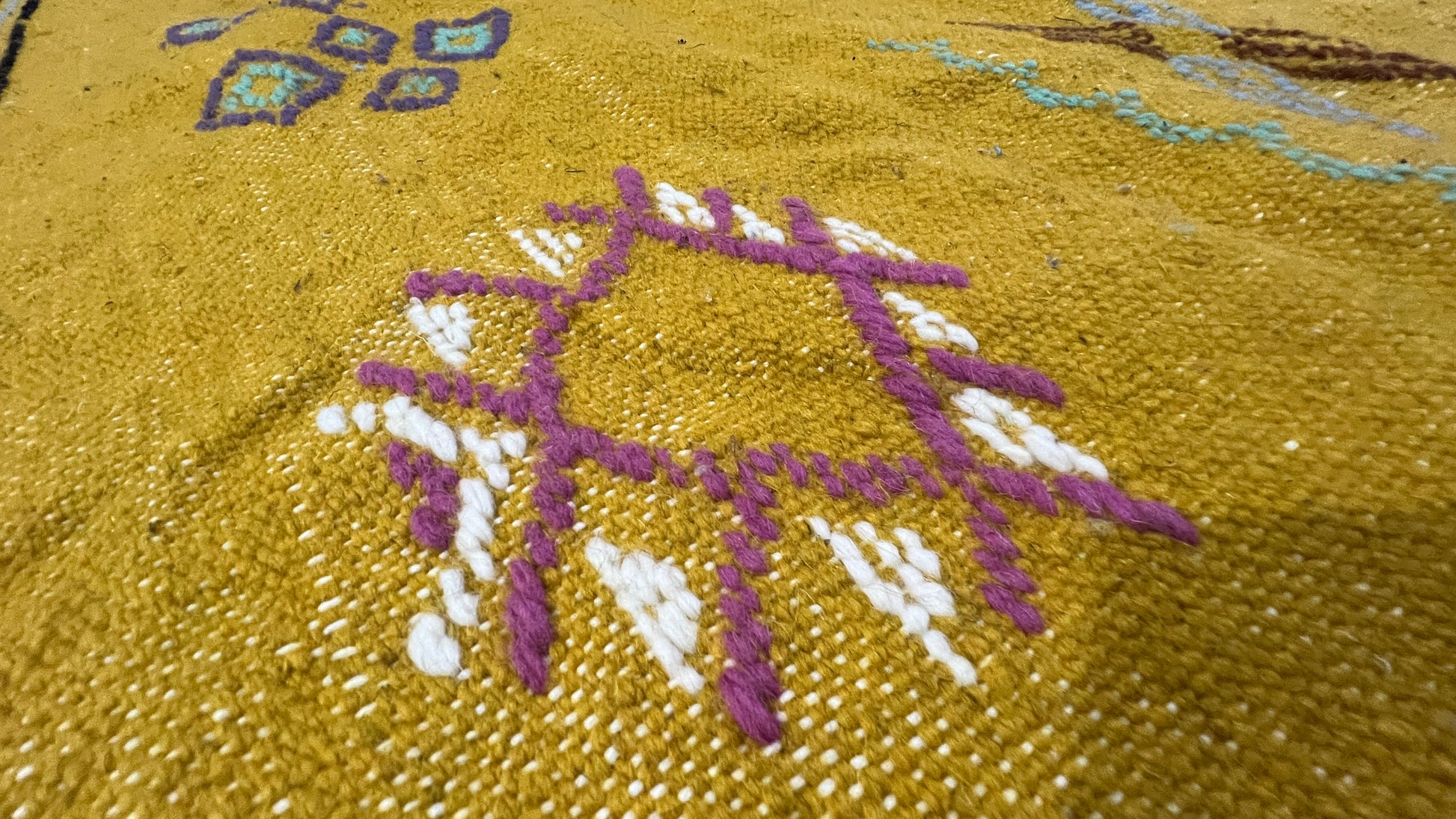 Traditional Abstract Rug I Thick Moroccan Wool Rug (Low-Shedding)-BOHO SOFA