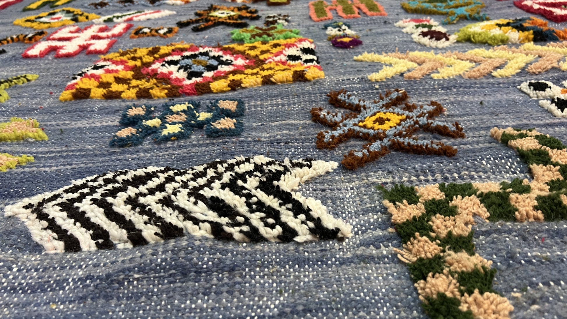 Traditional Abstract Rug I Thick Moroccan Wool Rug (Low-Shedding)-BOHO SOFA